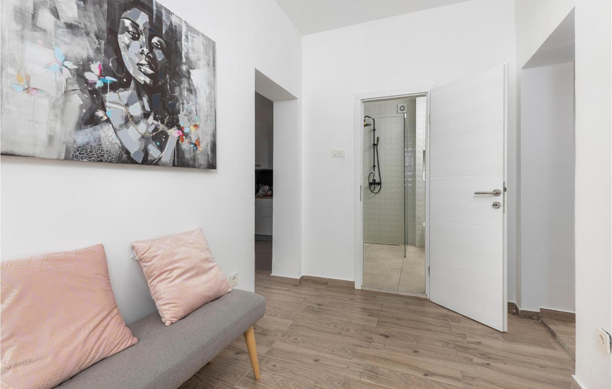 Amazing Apartment In Rijeka With Wifi Екстер'єр фото