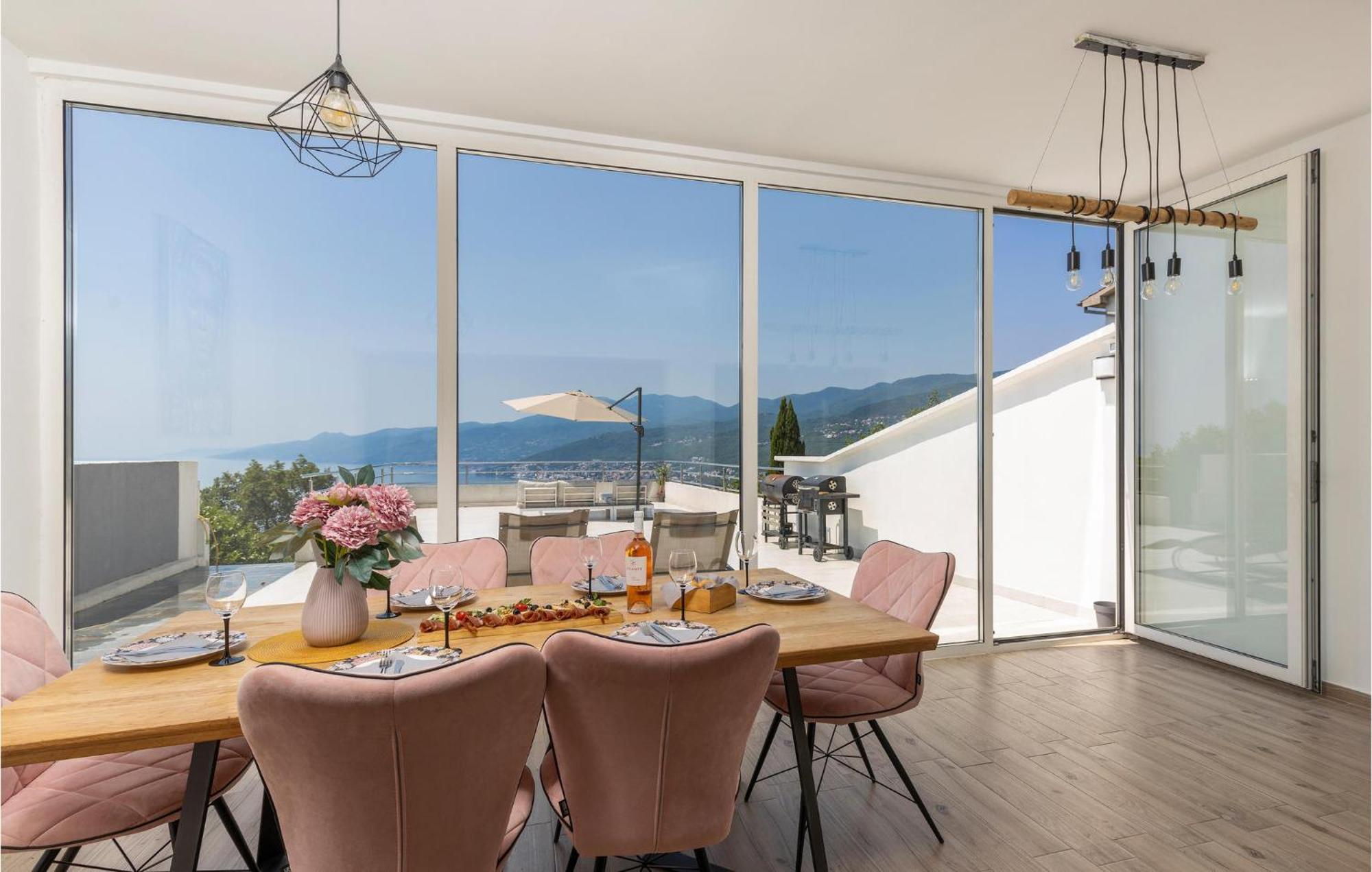 Amazing Apartment In Rijeka With Wifi Екстер'єр фото